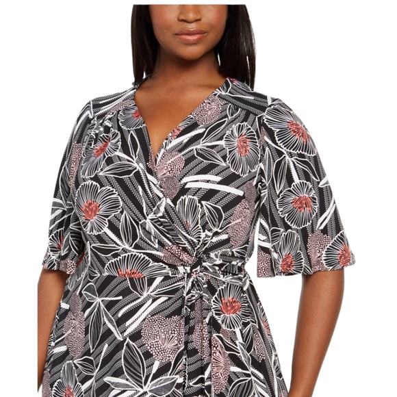 Bold Robbie Bee Plus Mod Floral Print Textured Wrap Dress Size M (Fits Like 1X) - Picture 3 of 7